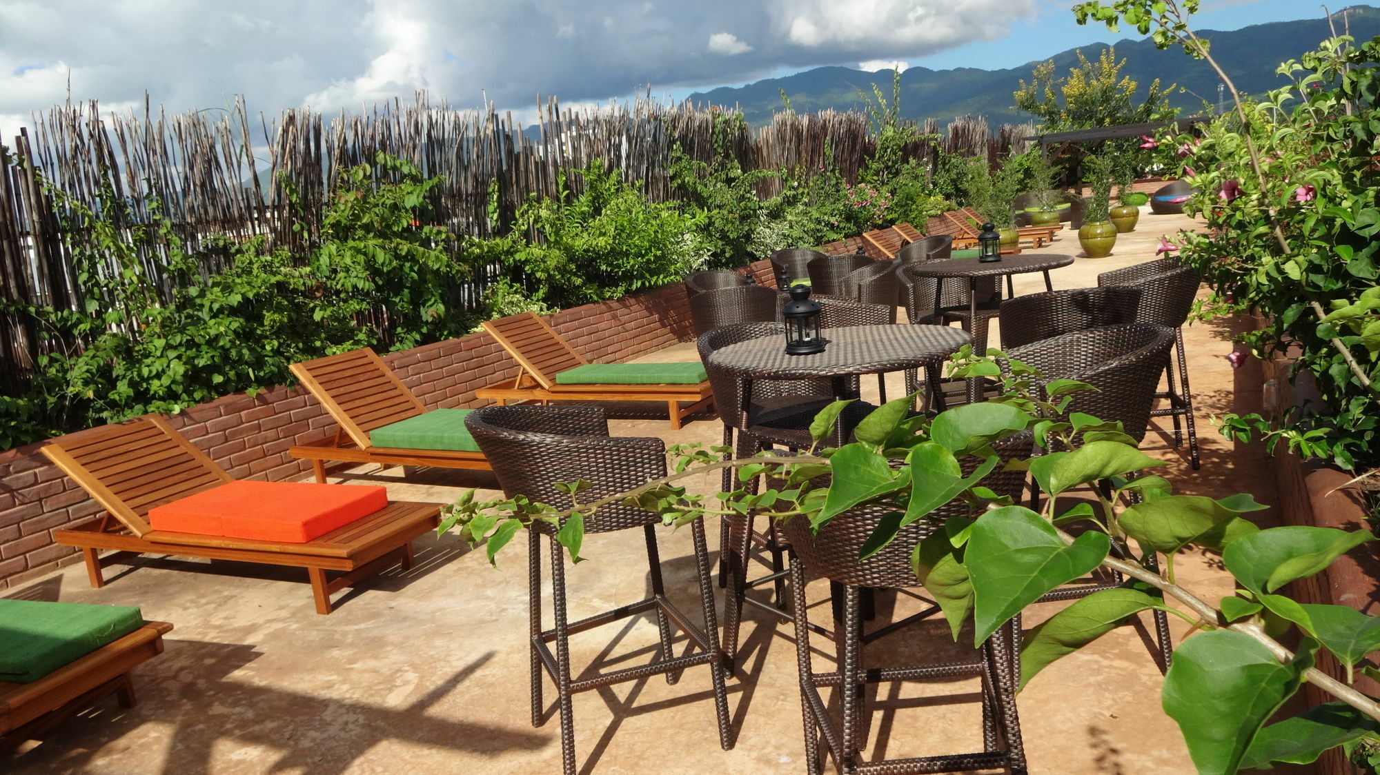 Thanakha Inle Hotel Nyaung Shwe Eksteriør bilde
